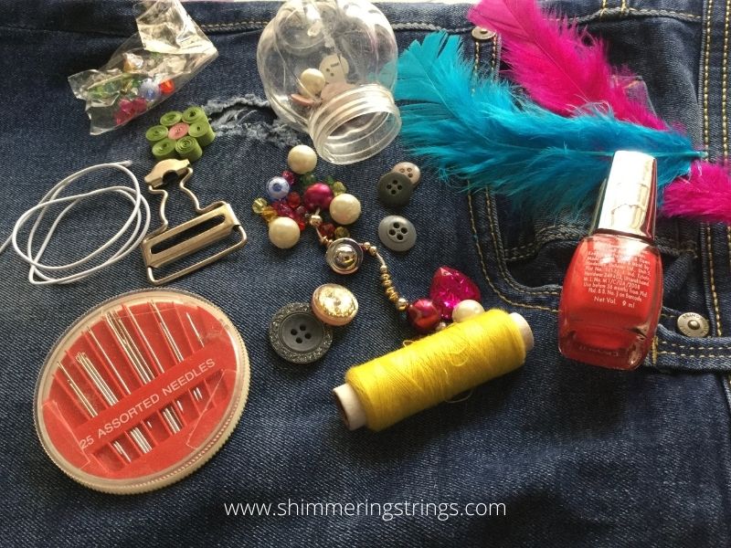 3-in-1 diy fashion accessory with old buttons and jeans